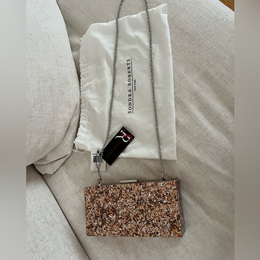 Evening clutch Sondra Roberts